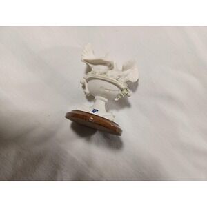 Vintage Giuseppe Armani Florence Italy Doves Figurine 1988 Capodimonte Wood Base